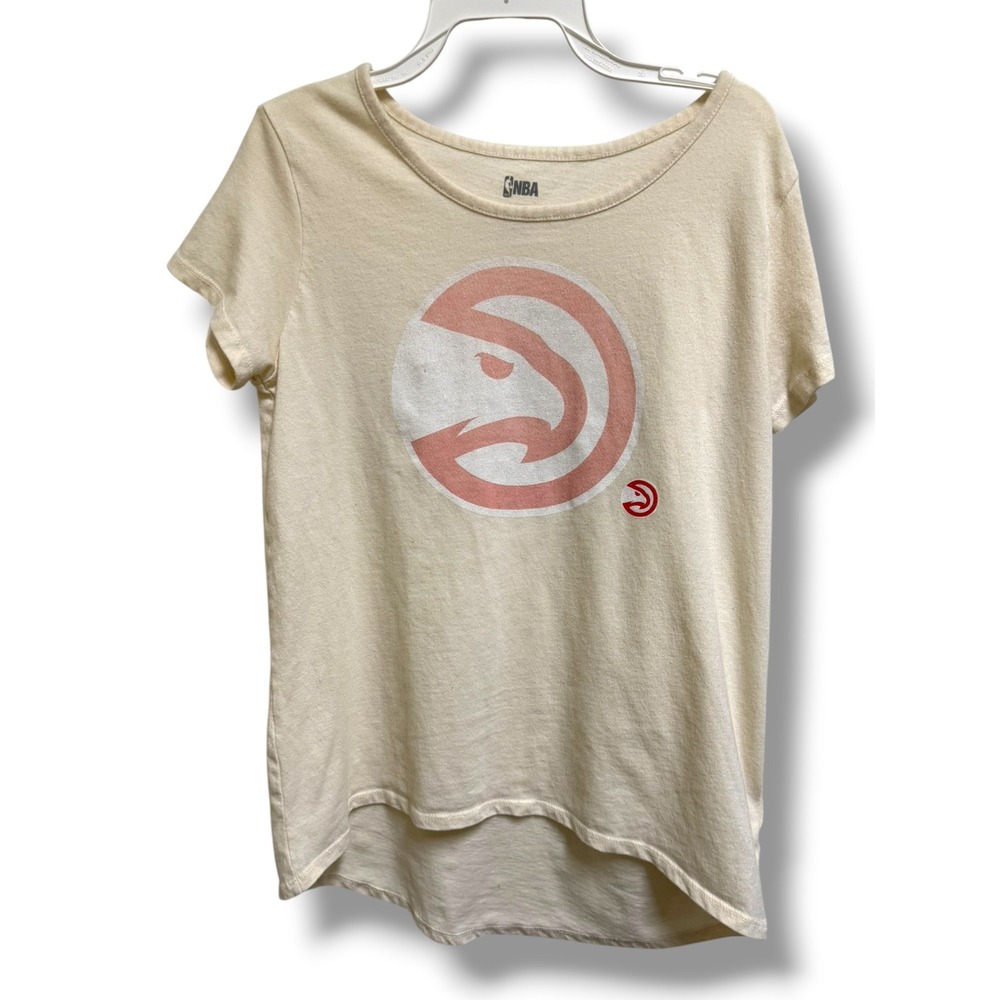 NBA Atlanta Hawks Girls XL 14 Cream Pink Graphic High-Low‎ Scoop Neck T-Shirt